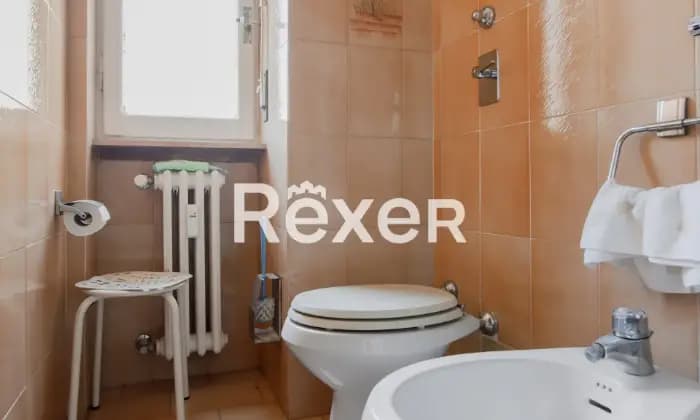 Rexer-Milano-Appartamento-a-Milano-in-Zona-Cadore-mq-con-balconi-Bagno