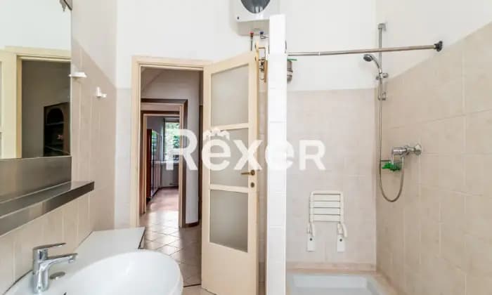 Rexer-Sondrio-Appartamento-in-vendita-a-Sondrio-BAGNO
