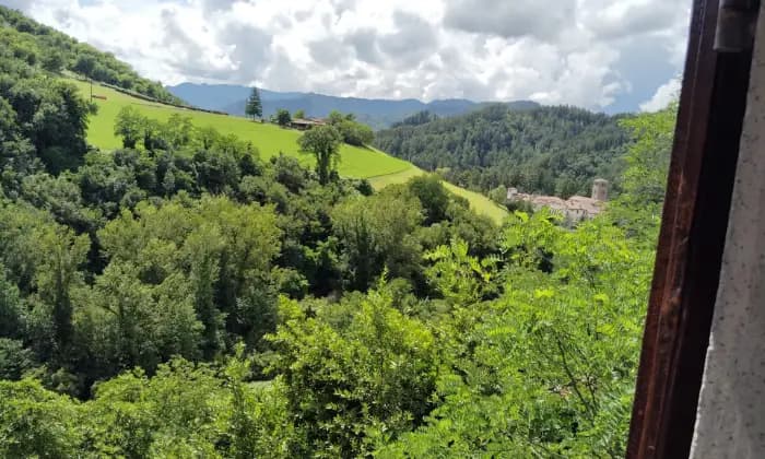 Rexer-Marradi-Vendesi-caratteristica-colonica-in-pietra-di-inizio-Terrazzo