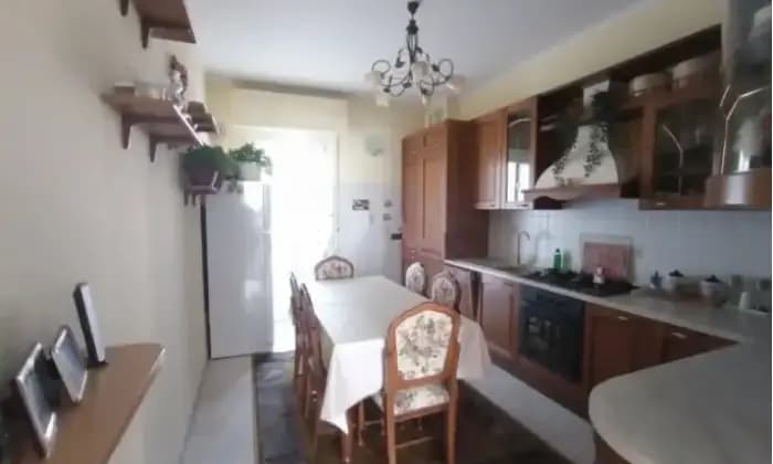 Rexer-Lodi-Vecchio-Appartamento-in-vendita-in-via-Michelangelo-Buonarroti-a-Lodi-Vecchio-Cucina