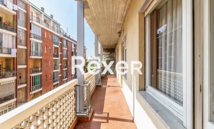 Rexer-TORINO-Zona-Nizza-Millefonti-Via-Genova-Appartamento-al-quarto-piano-Terrazzo