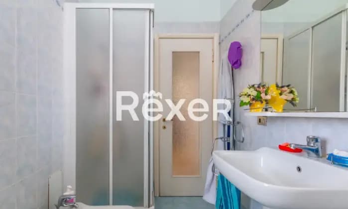 Rexer-Monza-Monza-Ampio-trilocale-con-doppio-balcone-al-piano-quarto-Bagno