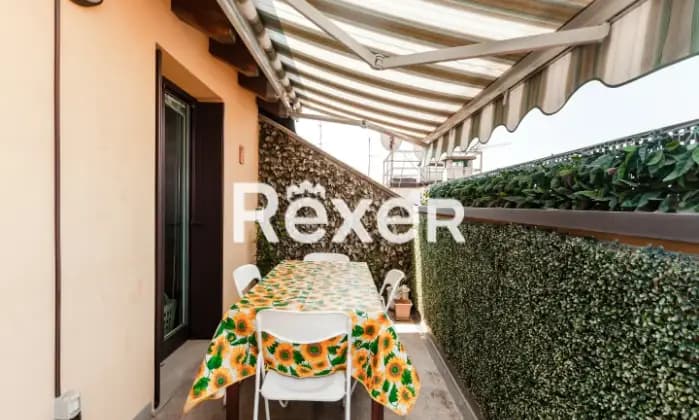 Rexer-Milano-Attico-con-terrazzo-su-due-livelli-mq-Terrazzo