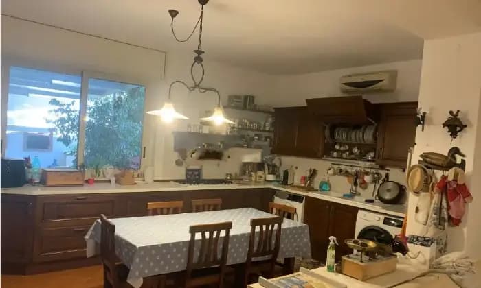 Rexer-Brindisi-Vendesi-villa-bifamiliare-in-via-Torpediniera-Centauro-a-Brindisi-Cucina