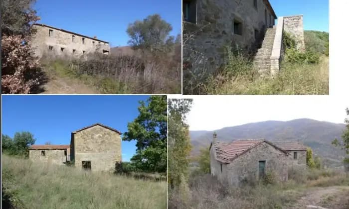 Rexer-Cortona-Casa-colonica-in-vendita-in-Case-Sparse-Pierle-a-Cortona-Terrazzo