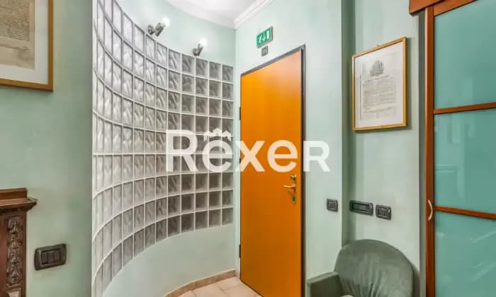 Rexer-MONZA-Ufficio-con-box-auto-composto-da-ingresso-cinque-locali-due-bagni-e-due-balconi-mq-Altro