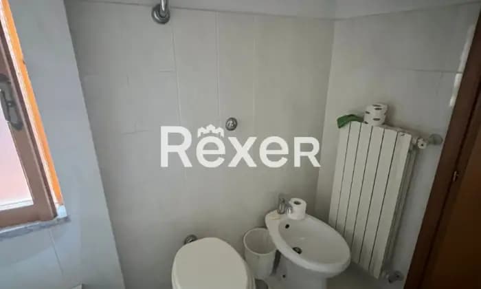 Rexer-Guidonia-Montecelio-Elegante-appartamento-su-due-Livelli-Bagno