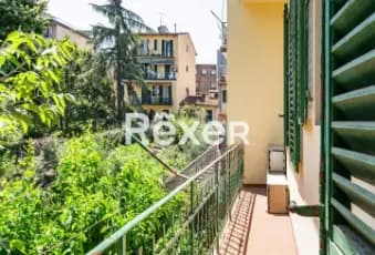 Rexer-Firenze-Dalmazia-Appartamento-di-vani-con-balcone-al-piano-primo-Terrazzo