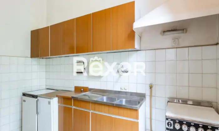 Rexer-Firenze-Dalmazia-Appartamento-di-vani-con-balcone-al-piano-primo-Cucina