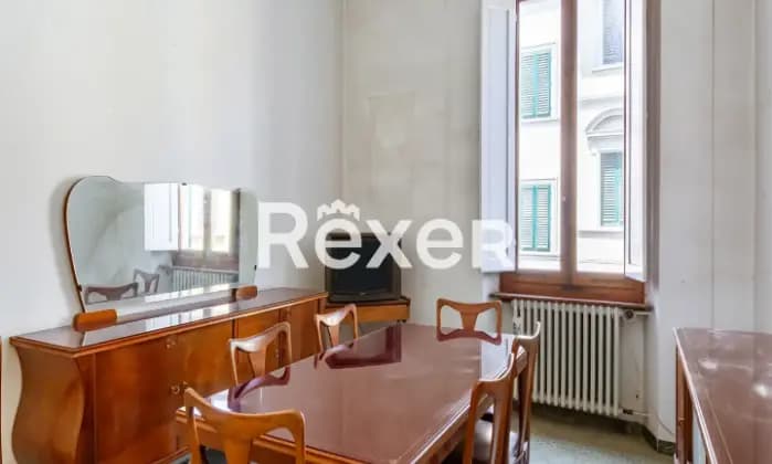 Rexer-Firenze-Dalmazia-Appartamento-di-vani-con-balcone-al-piano-primo-Salone