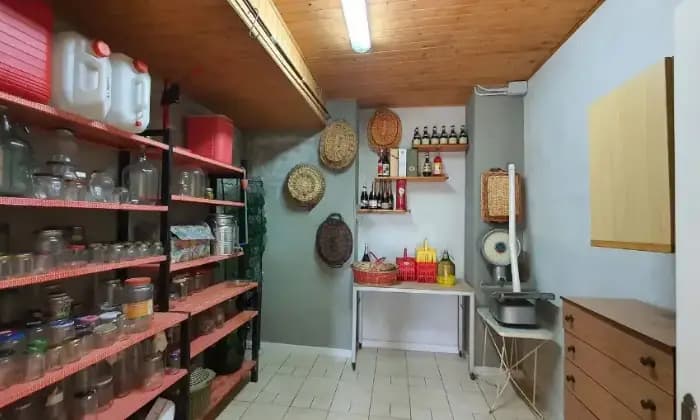 Rexer-Ancarano-Villa-in-vendita-in-frazione-Madonna-della-Carit-ad-Ancarano-Cucina