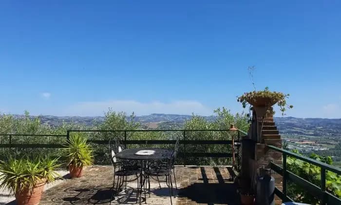 Rexer-Ancarano-Villa-in-vendita-in-frazione-Madonna-della-Carit-ad-Ancarano-Terrazzo