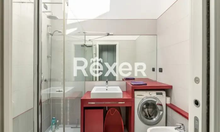 Rexer-Bollate-Appartamento-mansardato-di-mq-in-centro-paese-Bagno