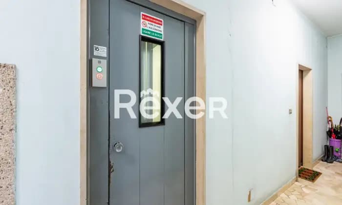 Rexer-Milano-Bilocale-ultimo-piano-luminoso-Altro