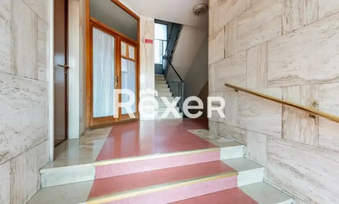 Rexer-Milano-Bilocale-ultimo-piano-luminoso-Altro