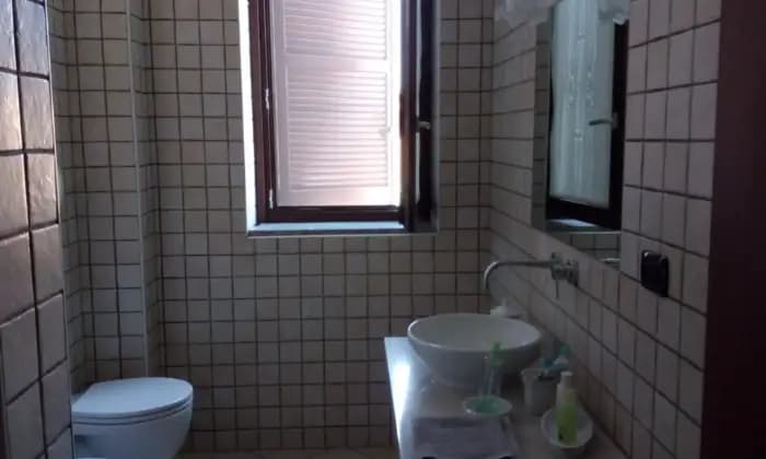 Rexer-Marzano-Vendesi-villetta-in-condominio-a-Marzano-PV-BAGNO