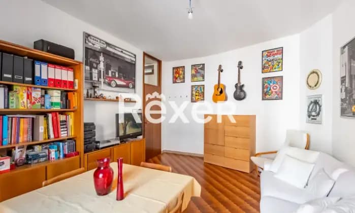 Rexer-MONZA-Bilocale-con-box-Salone