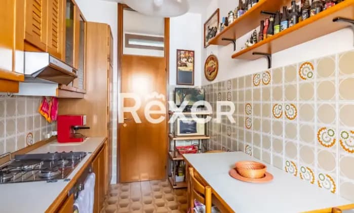 Rexer-MONZA-Bilocale-con-box-Cucina