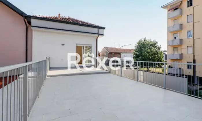 Rexer-Seregno-Appartamento-bilocale-con-box-Terrazzo