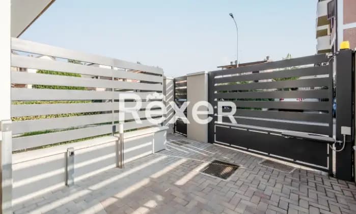 Rexer-Seregno-Appartamento-bilocale-con-box-Terrazzo