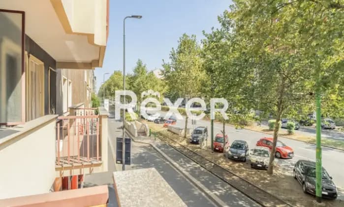 Rexer-Milano-Nuda-Propriet-Ampio-trilocale-con-cantina-e-posto-auto-di-propriet-Giardino