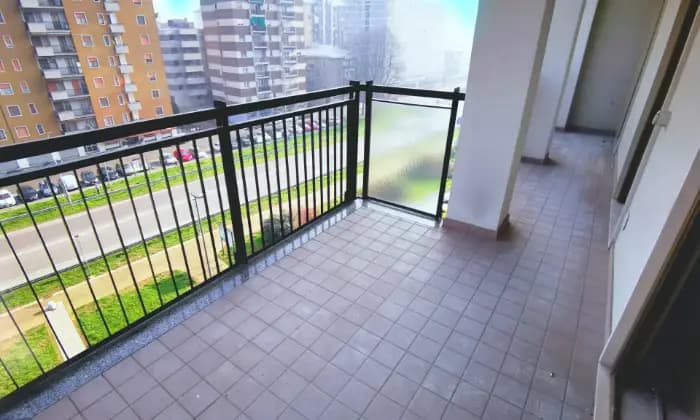 Rexer-San-Giuliano-Milanese-TRILOCALE-PANORAMICO-CON-TERRAZZO-Terrazzo