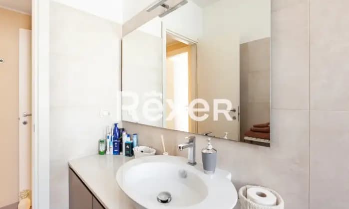 Rexer-Milano-Appartamento-ristrutturato-stabile-depoca-Bagno