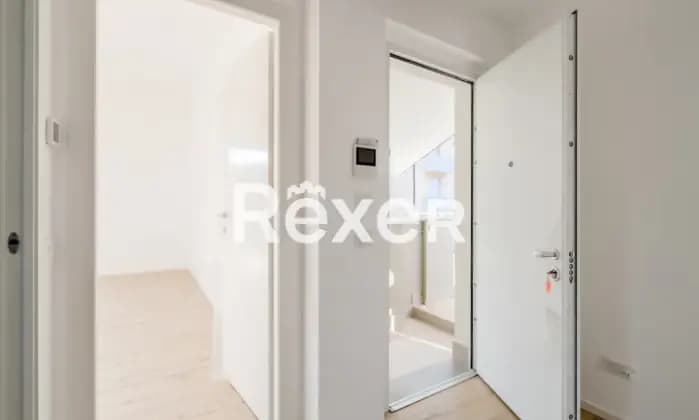 Rexer-Seregno-Bilocale-con-terrazzo-e-box-auto-Altro