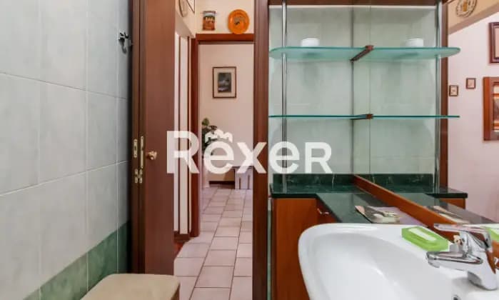 Rexer-Cassina-de-Pecchi-Cassina-De-Pecchi-Appartamento-mq-con-cantina-box-e-posto-auto-Bagno