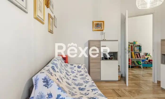 Rexer-Milano-Trilocale-con-cucina-abitabile-al-piano-alto-Altro