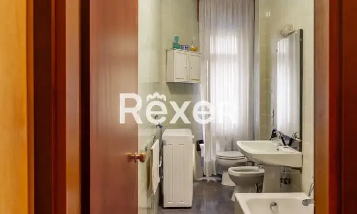 Rexer-Milano-Ampio-trilocale-mq-Bagno