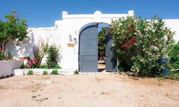 Rexer-Ostuni-Masseria-del-Facciata