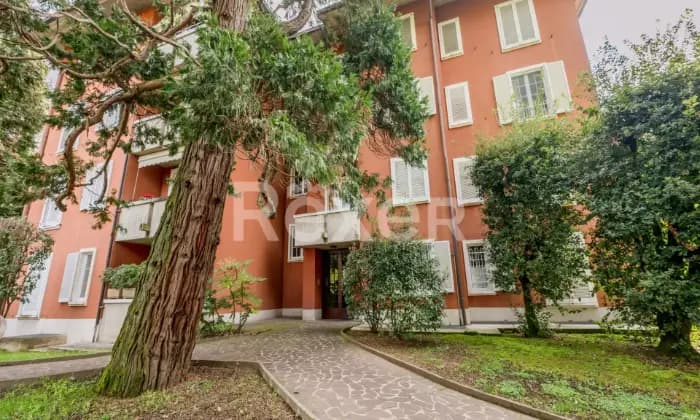 Rexer-Merate-Ampio-Tre-locali-Altro