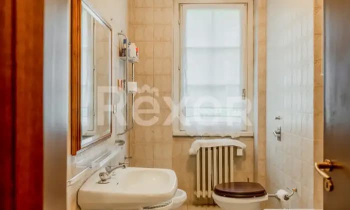 Rexer-Merate-Ampio-Tre-locali-Altro