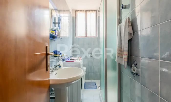 Rexer-Camparada-Ampia-Villa-Altro