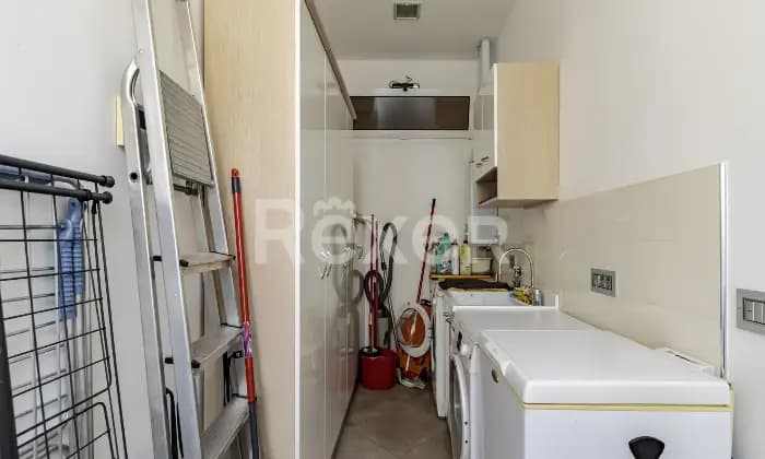 Rexer-Milano-Ampio-Tre-locali-Altro