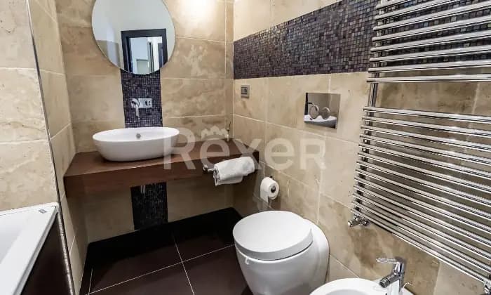 Rexer-Milano-Ampio-Tre-locali-Altro
