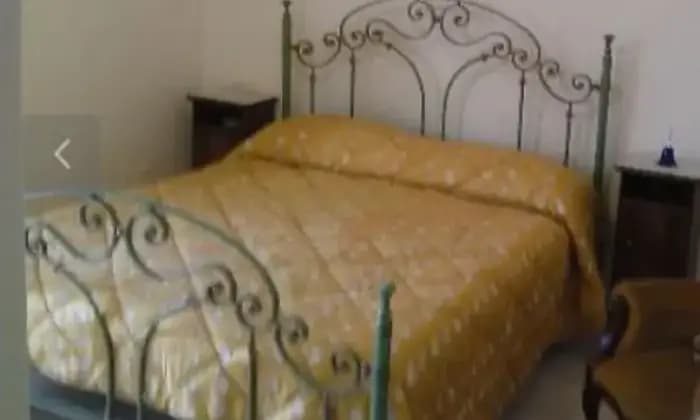 Rexer-Andretta-Casa-indipendente-in-vendita-in-vico-III-de-Santis-Andretta-CAMERA-DA-LETTO