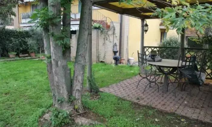Rexer-Parma-Villa-a-schiera-a-Botteghino-Pilastrello-ParmaGiardino