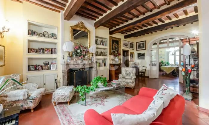 Rexer-Fucecchio-Splendida-villa-dal-fascino-storico-e-comfort-modernoSALONE