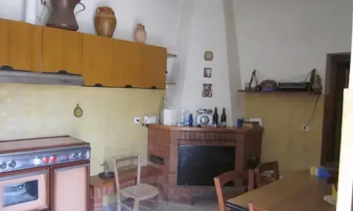 Rexer-Molinara-Casa-con-terreno-Strada-Provinciale-Bivio-CaliseCesine-Molinara-CUCINA