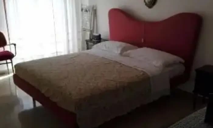 Rexer-Cagli-Appartamento-centro-Cagli-CAMERA-DA-LETTO