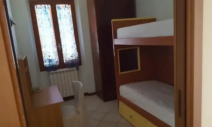 Rexer-Castiglione-dei-Pepoli-Trilocale-di-circa-metri-quadrati-arredato-con-terrazza-CAMERA-DA-LETTO