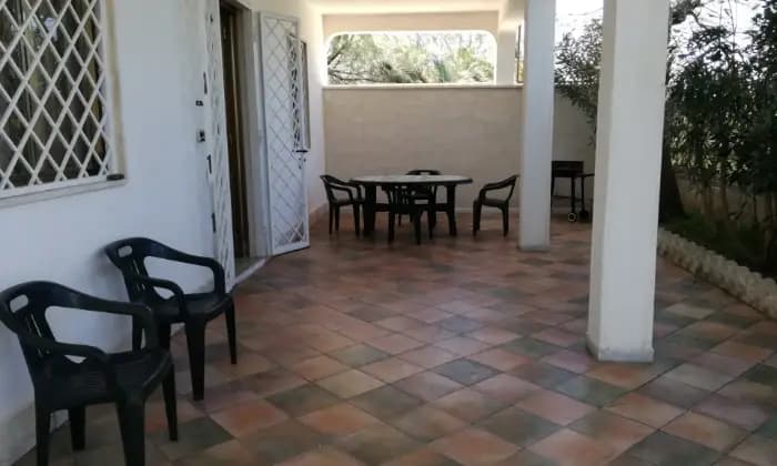 Rexer-Lecce-Salento-villetta-comoda-vicinissima-al-mare-veranda