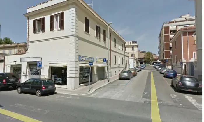 Rexer-CIVITAVECCHIA-APPARTAMENTO-CENTRO-VICINO-MUNICIPIO-ALTRO