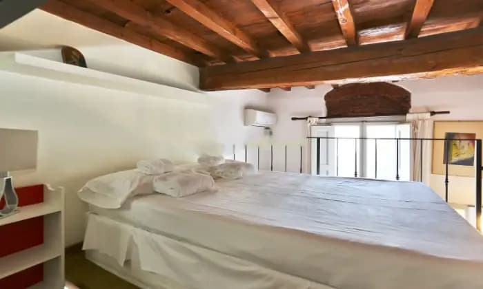 Rexer-Firenze-Bilocale-in-affitto-Borgo-Ognissanti-CAMERA-DA-LETTO