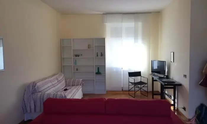 Rexer-Milano-Affitto-appartamento-di-metri-quadri-SALONE