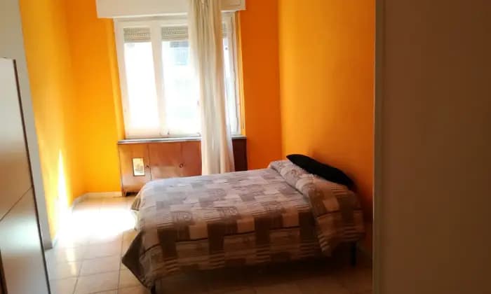 Rexer-Cagliari-Appartamento-per-studentesseCAMERA-DA-LETTO