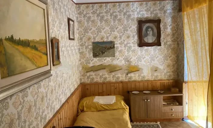 Rexer-San-Salvatore-di-Fitalia-Casa-in-Vendita-in-via-Risorgimento-San-Salvatore-di-Fitalia-CAMERA-DA-LETTO