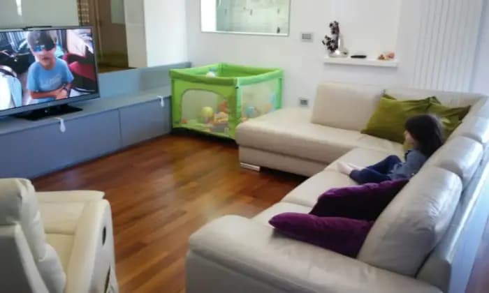 Rexer-Pignola-Appartamento-con-mobili-di-alto-pregio-SALONE